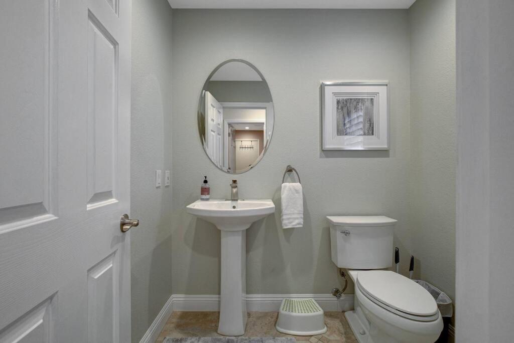 拉斯维加斯Beautiful 5Br W/King Beds, Pool & Hot Tub, Games别墅 外观 照片