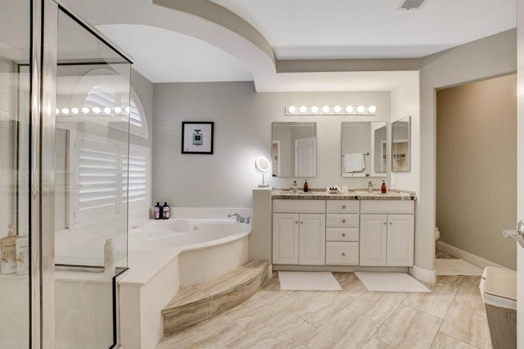 拉斯维加斯Beautiful 5Br W/King Beds, Pool & Hot Tub, Games别墅 外观 照片